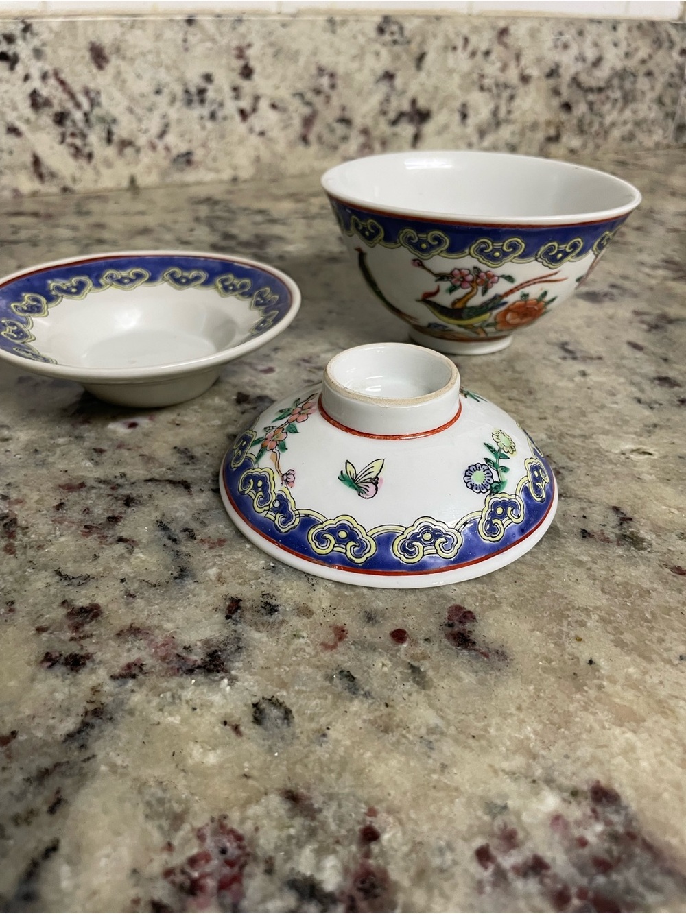 Vintage Chinese porcelain gaiwan set high-quality rice/soup bowls macaw rose bit